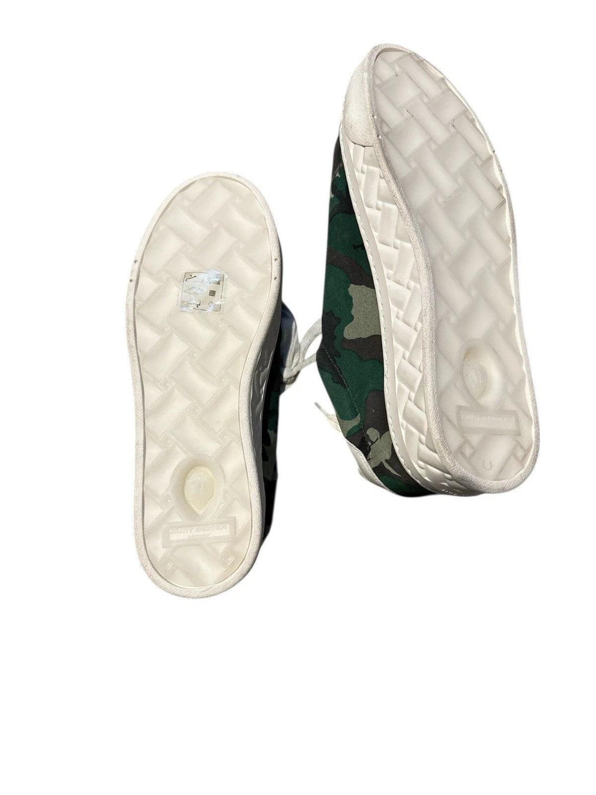 Women’s Size 40 Kurt Geiger Sneakers