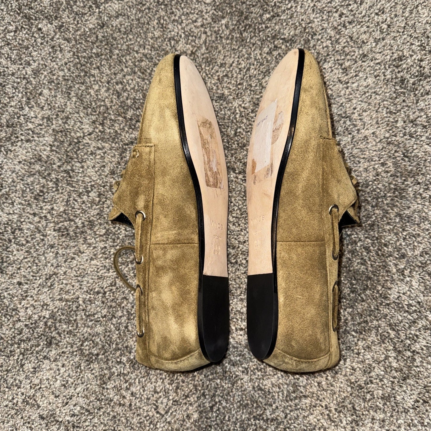 Size 6 Women’s- Vince Boat Shoes
