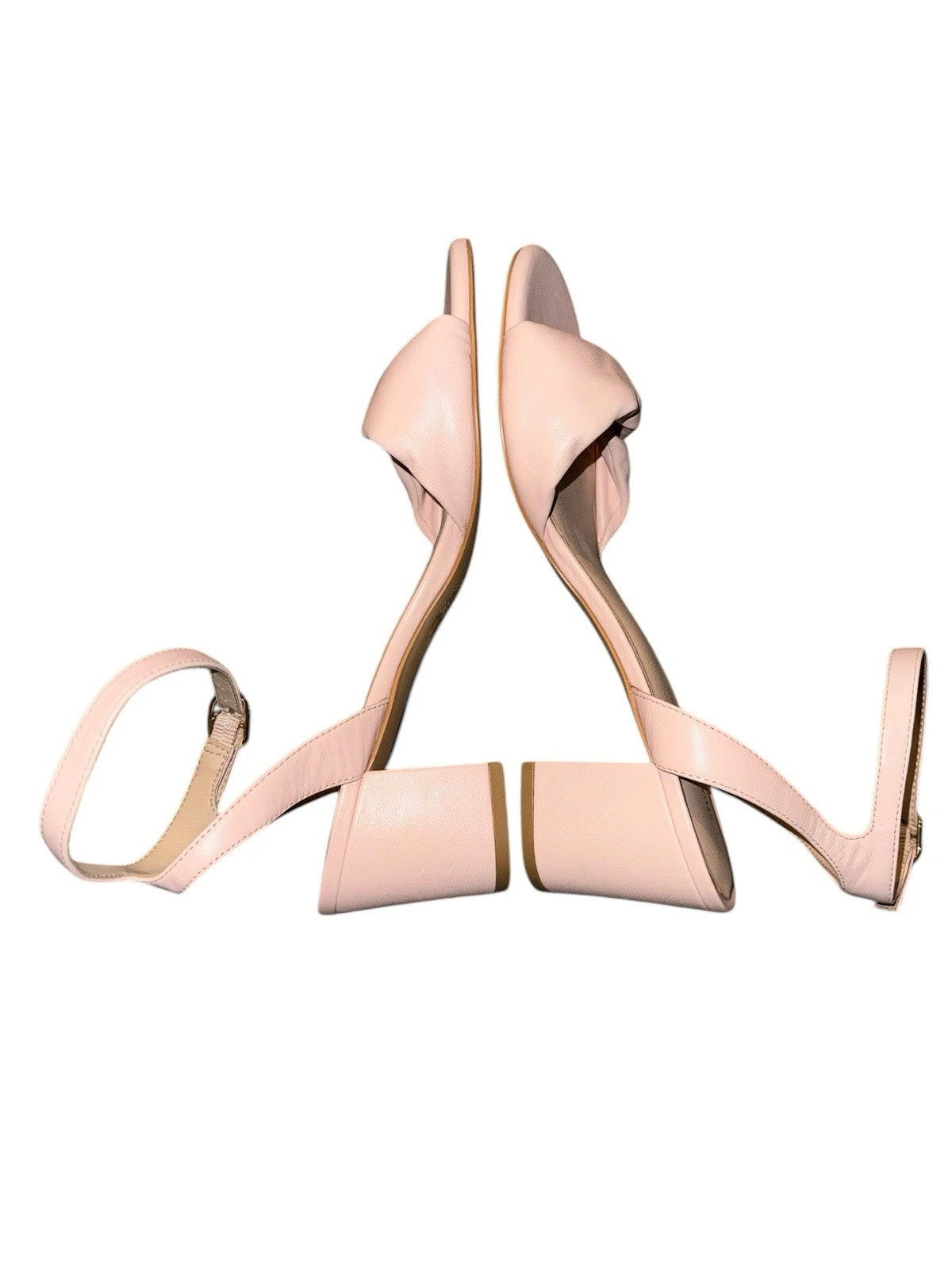 Women’s 7.5 Stuart Weitzman Heel Pink
