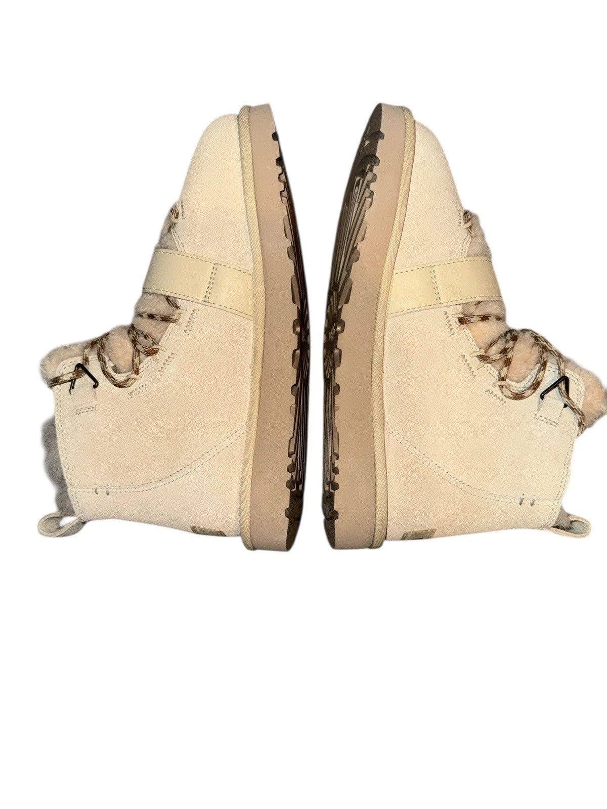 Women’s Size 6- UGG Boots