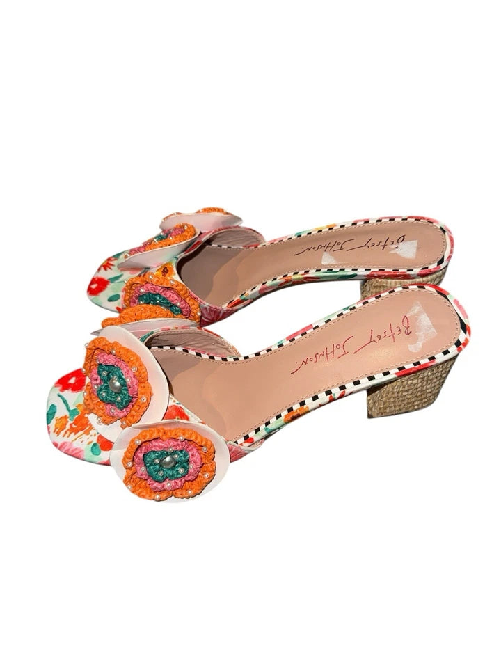 Women’s Size 8 Betsy Johnson Shoes