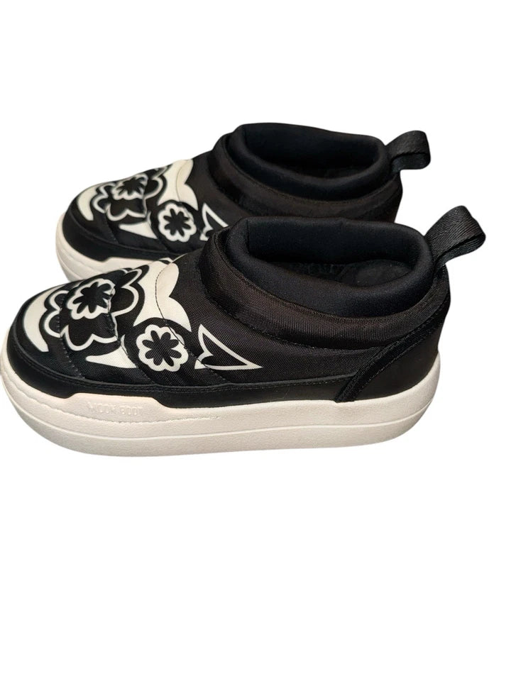 Women’s 3.5 Moon Boot