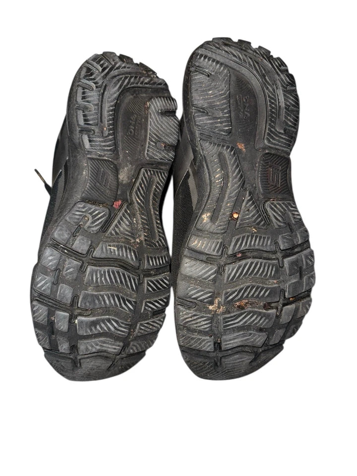 Women’s 9.5- Brooks Ghost 15- Black