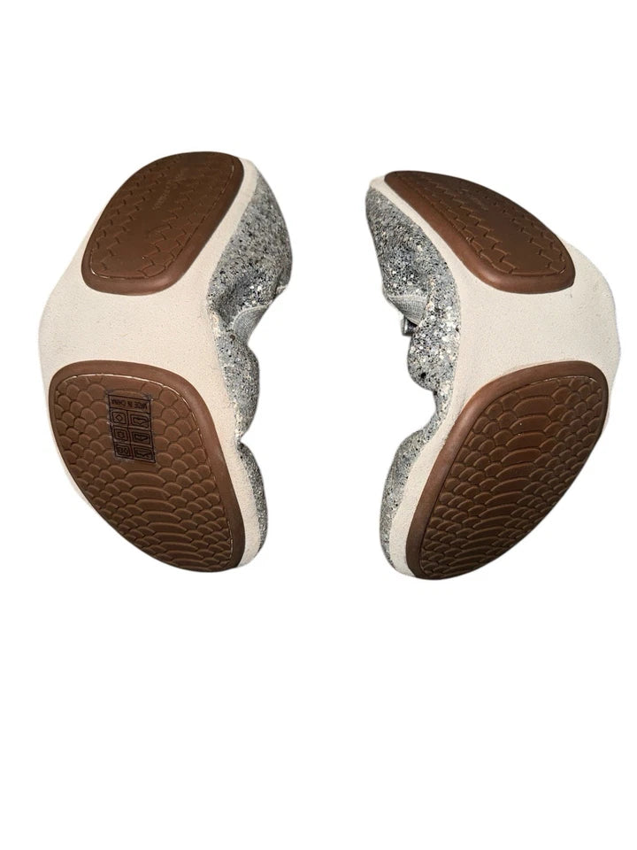 Women’s 7 Yosi Samra Ballet Shoe Silver
