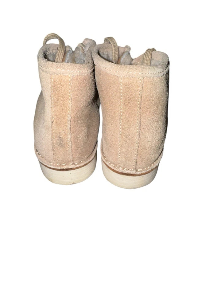 Women’s Size 7 Beek Shearling Suede Shoes