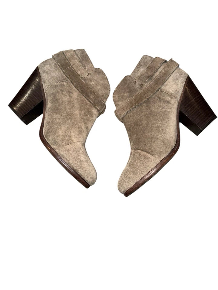 Women’s 9 Rag & Bone Boots