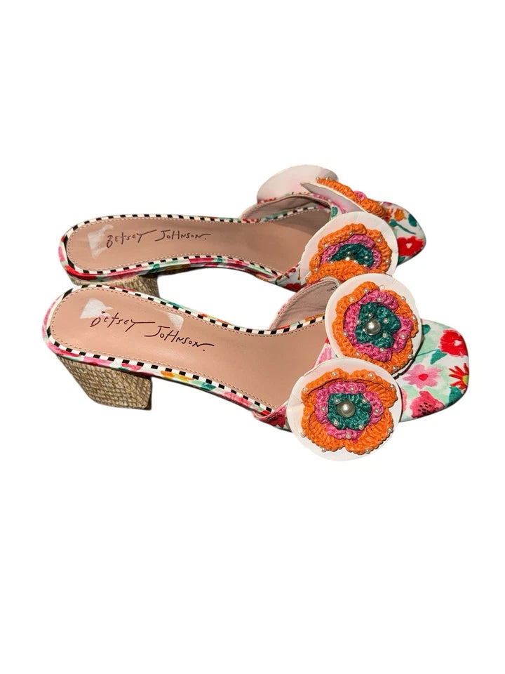 Women’s Size 8 Betsy Johnson Shoes