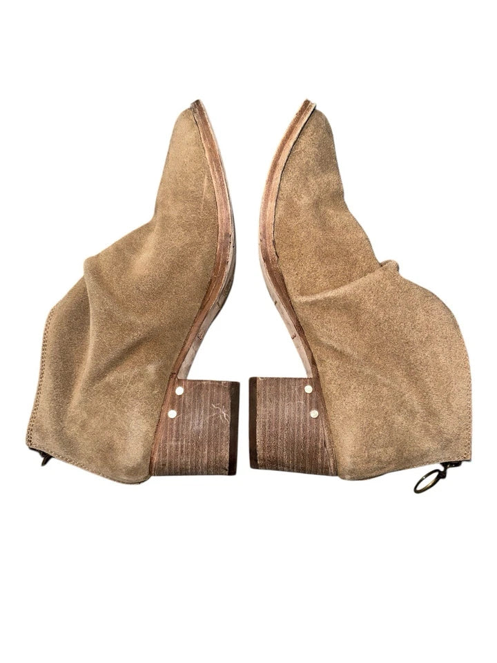 Women’s 8- Beek Boots Brown